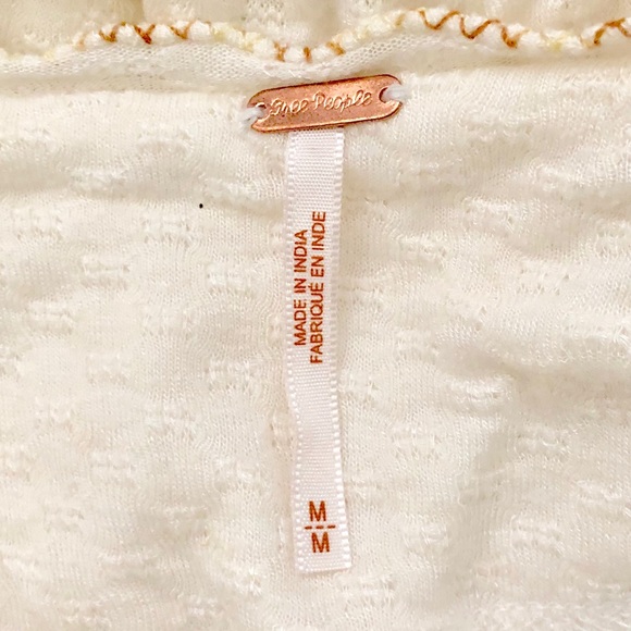 Free People Boho Embroidered Begonia Top sz M - Picture 4 of 4